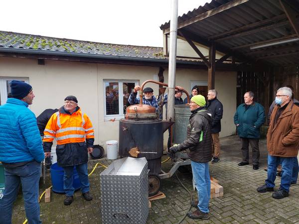 distil_0007.jpg