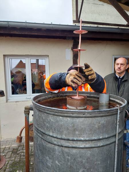 distil_0020.jpg